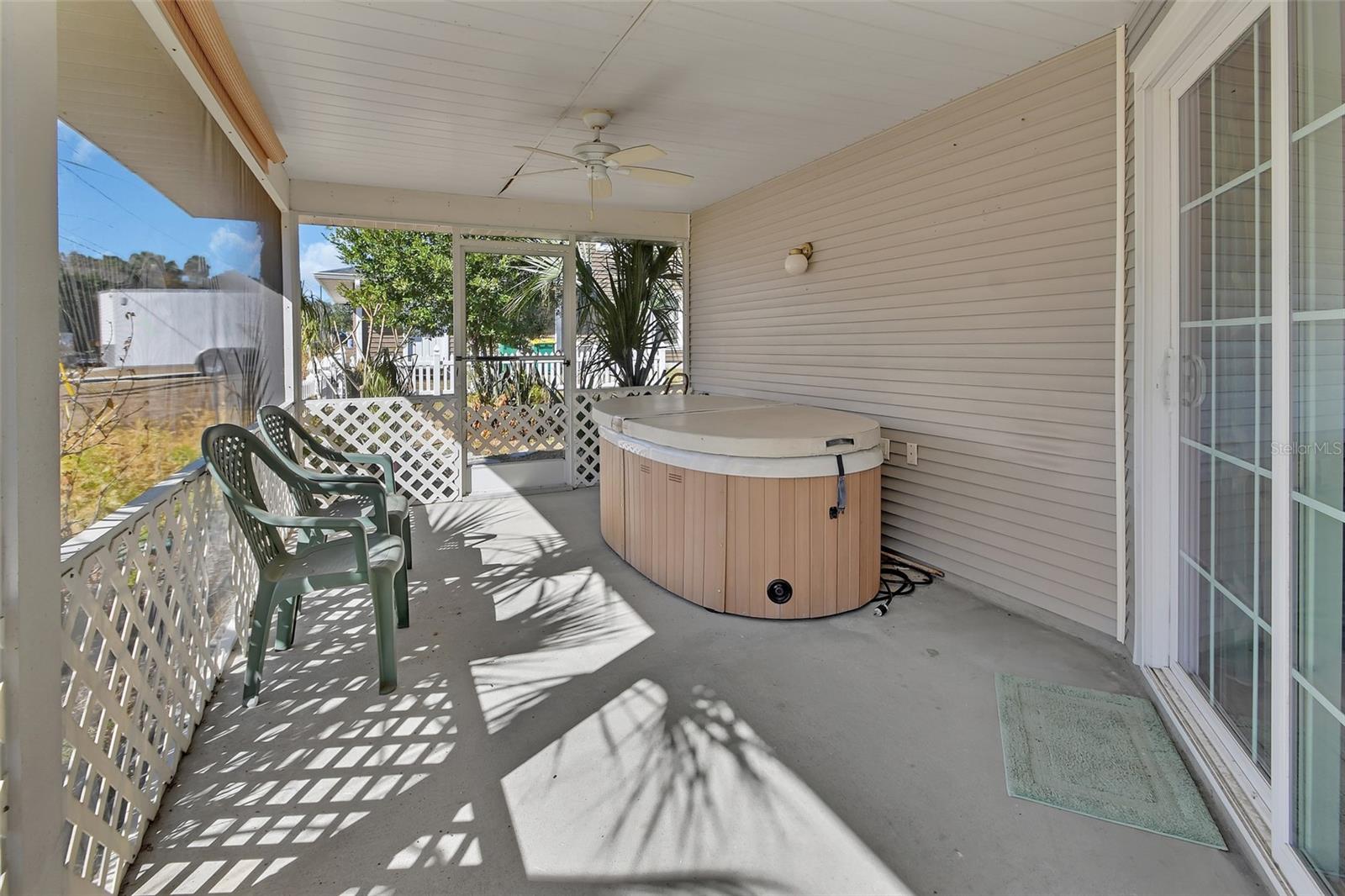 Image 24 of 29 For 1200 Village Lake Drive