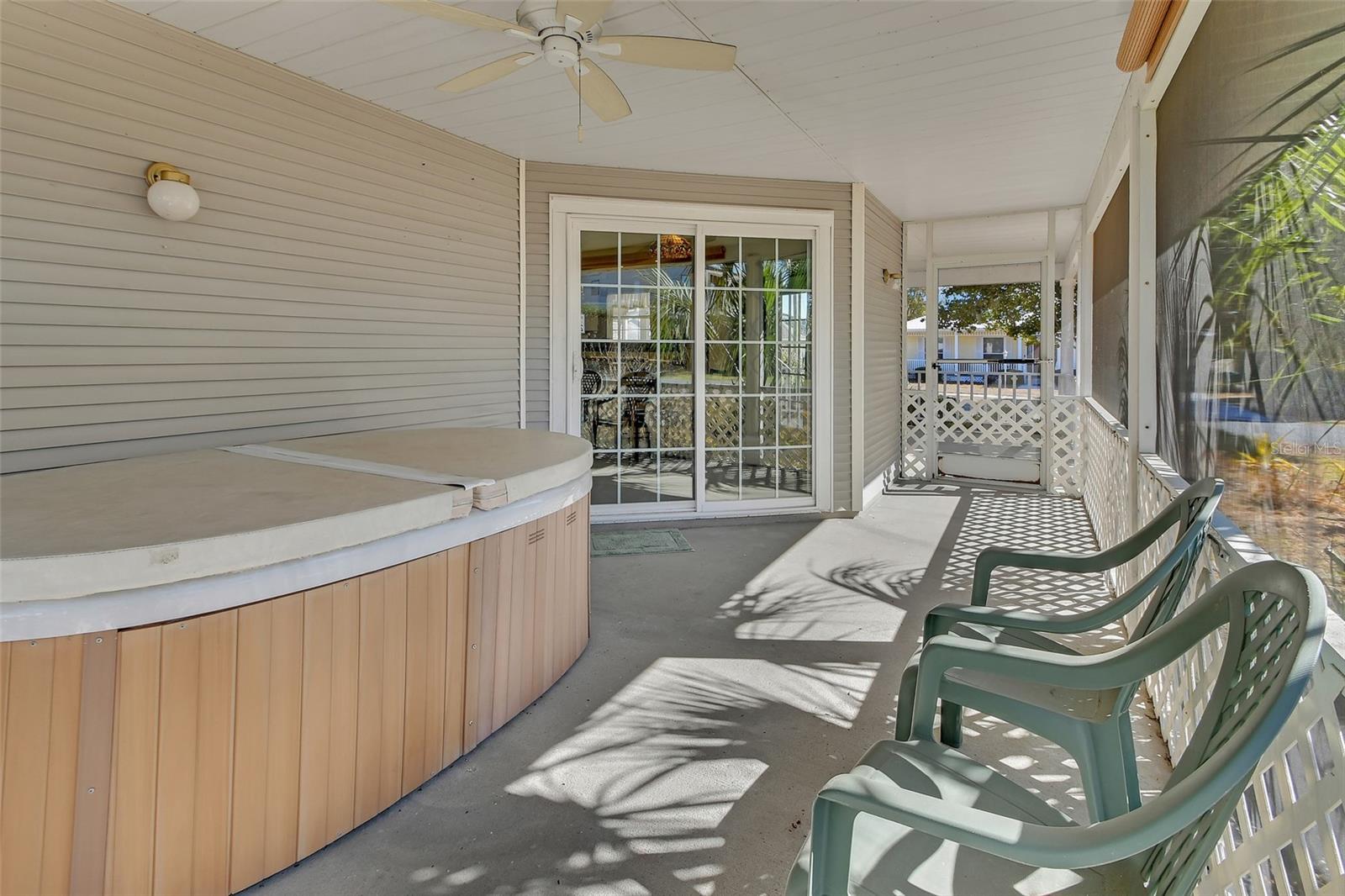 Image 25 of 29 For 1200 Village Lake Drive