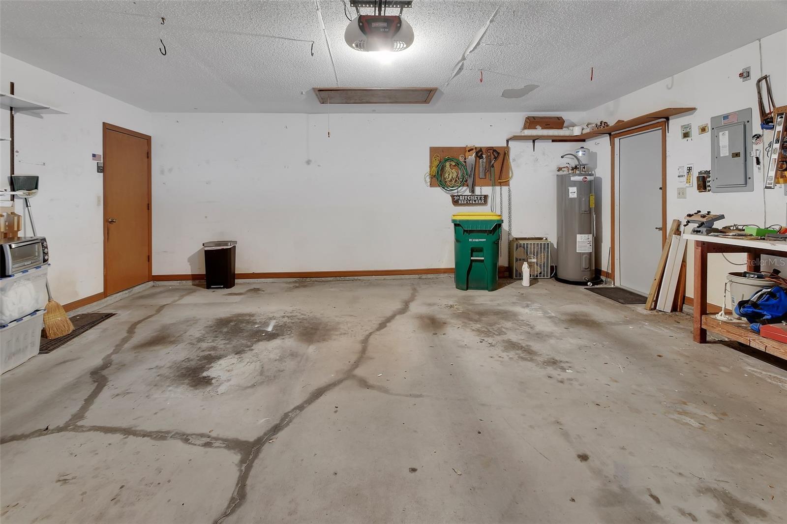 Image 27 of 29 For 1200 Village Lake Drive