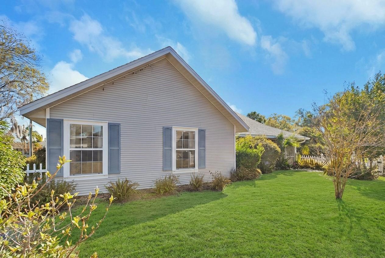 Image 28 of 29 For 1200 Village Lake Drive