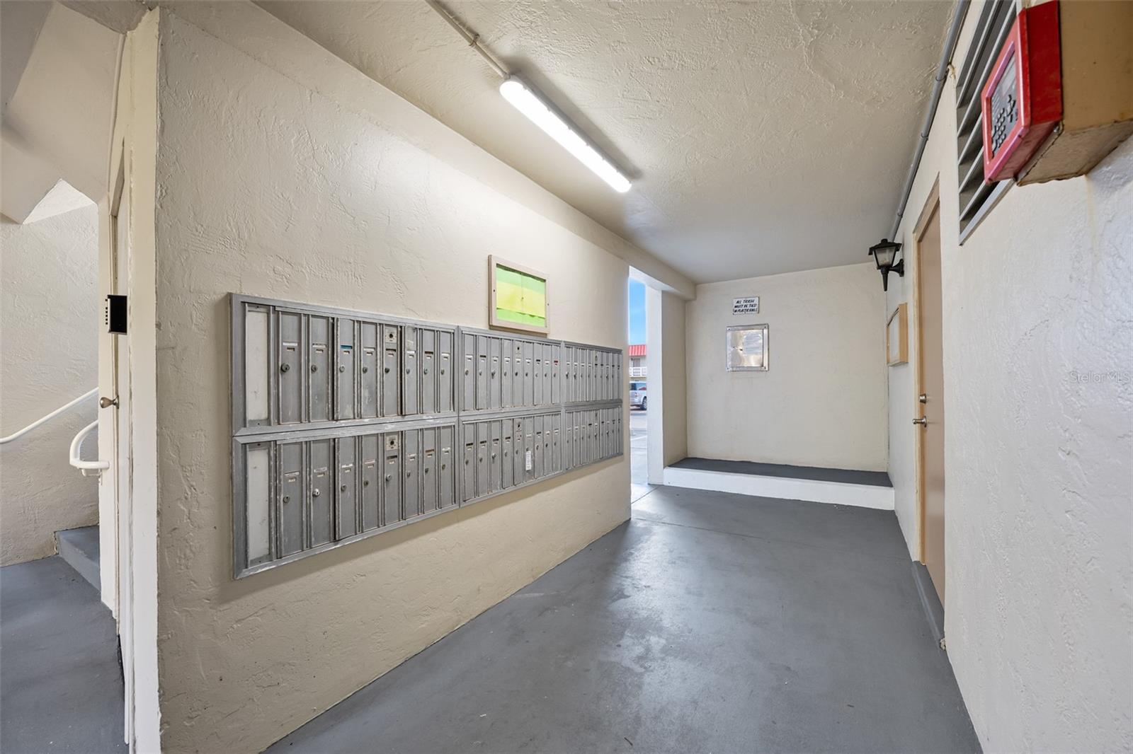 Image 43 of 44 For 2711 Halifax Avenue 478