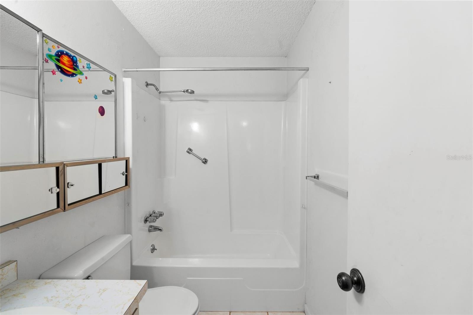 Image 24 of 40 For 42 Villa Villar Court 420