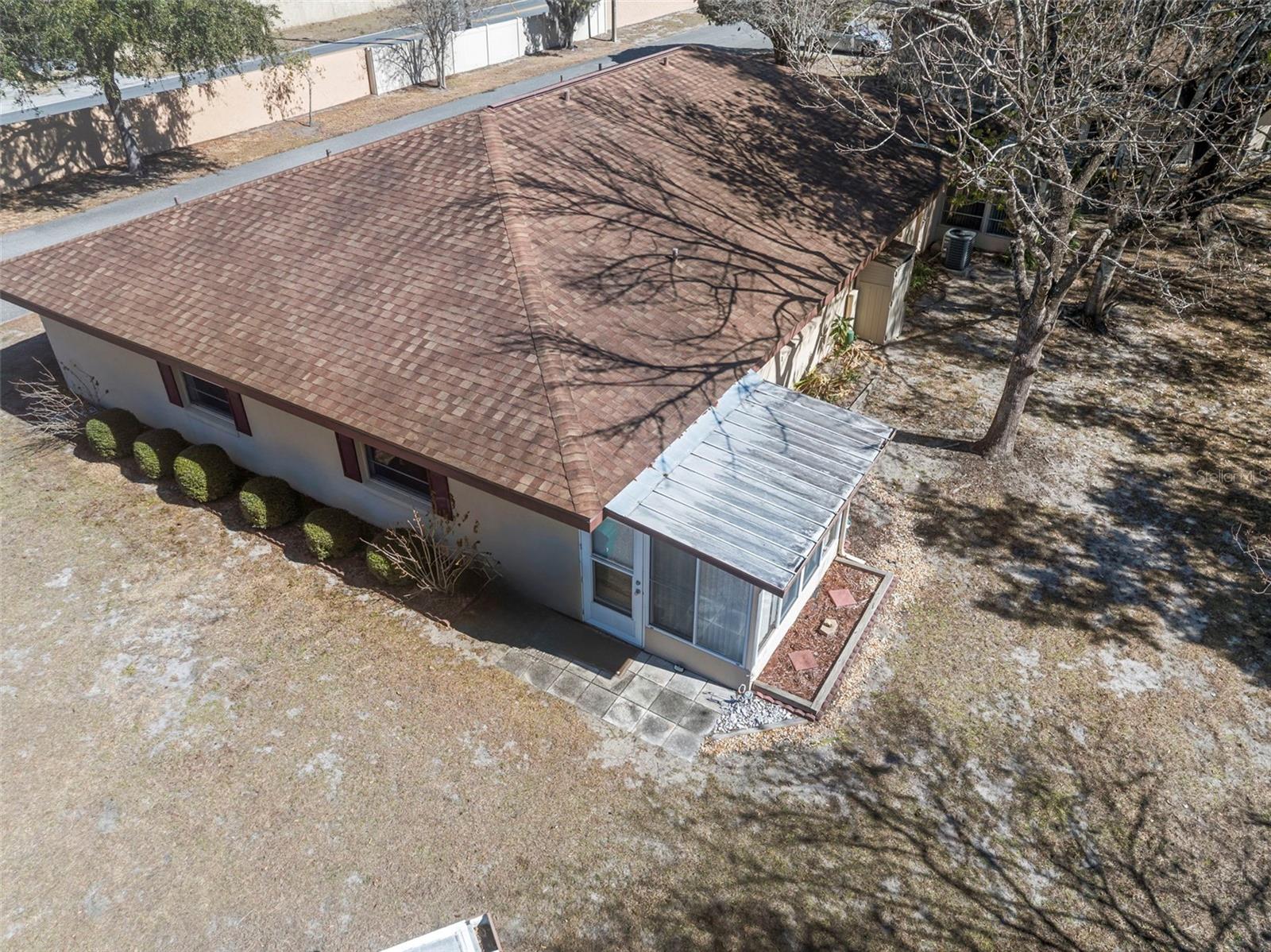 Image 8 of 40 For 42 Villa Villar Court 420