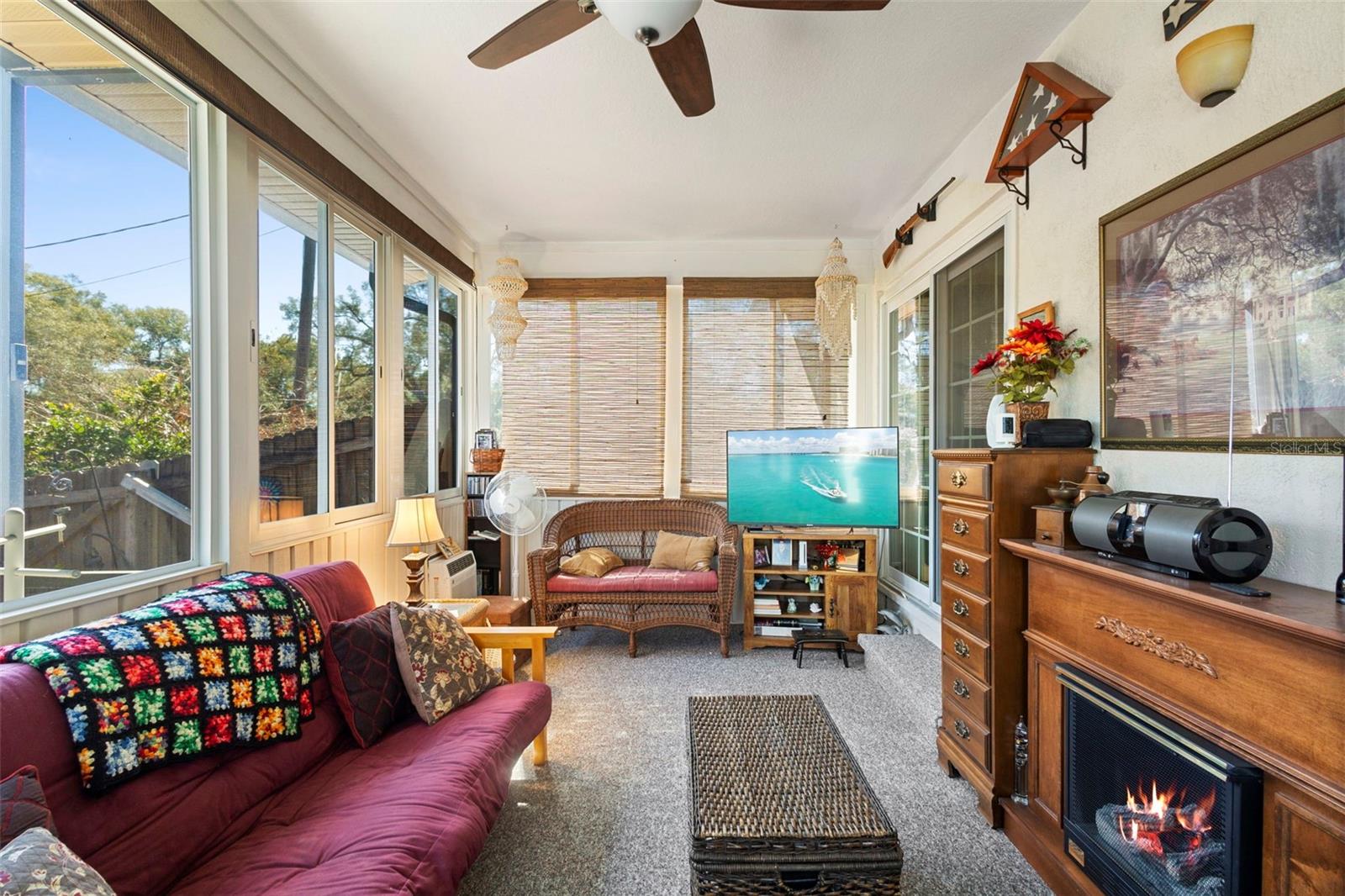 Image 28 of 40 For 114 Jarvis Avenue