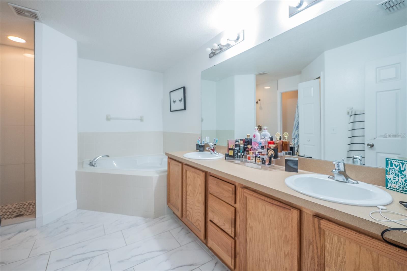 Image 19 of 29 For 584 Swan Range Road