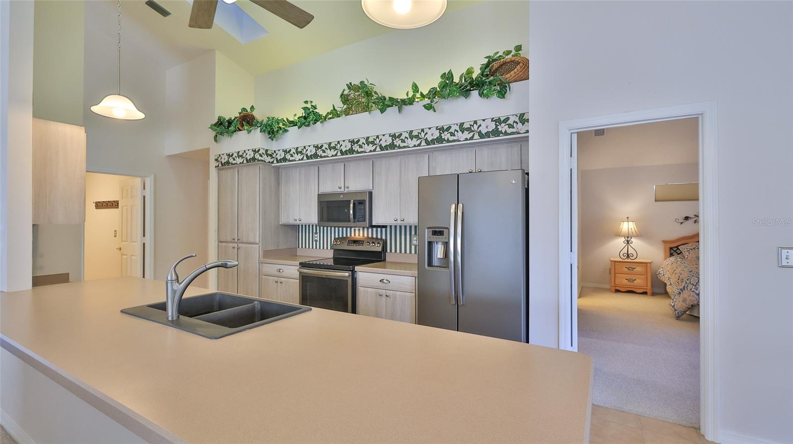 Image 12 of 40 For 6183 Sabal Point Circle