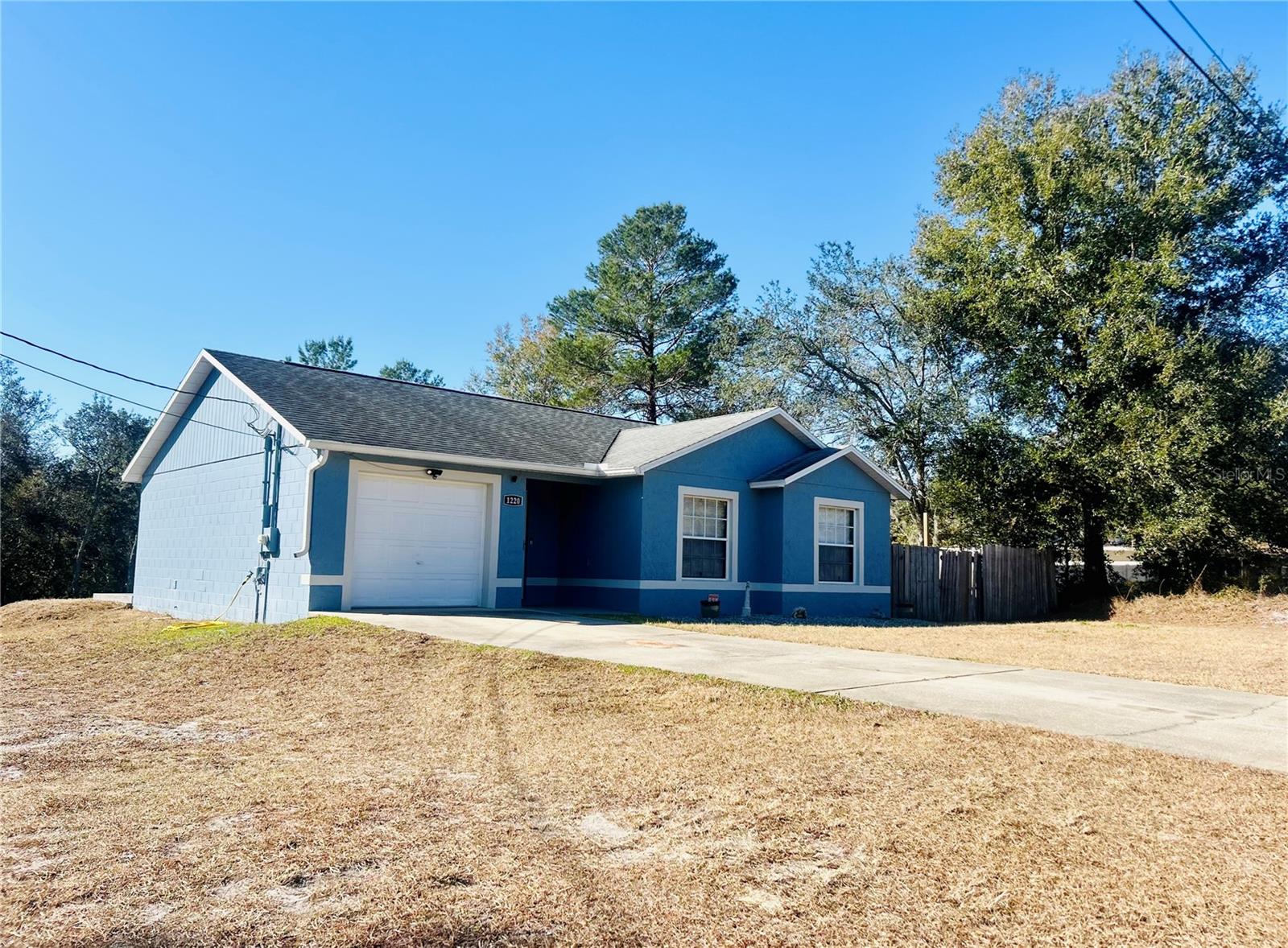 Image 2 of 27 For 1220 Catherine Street