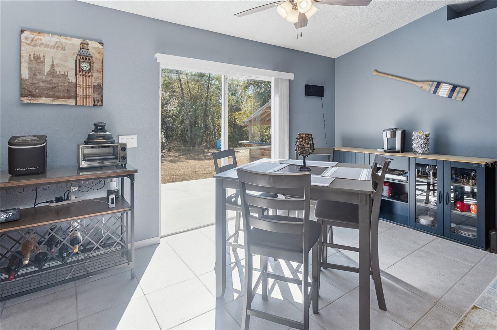 Image 5 of 27 For 1220 Catherine Street