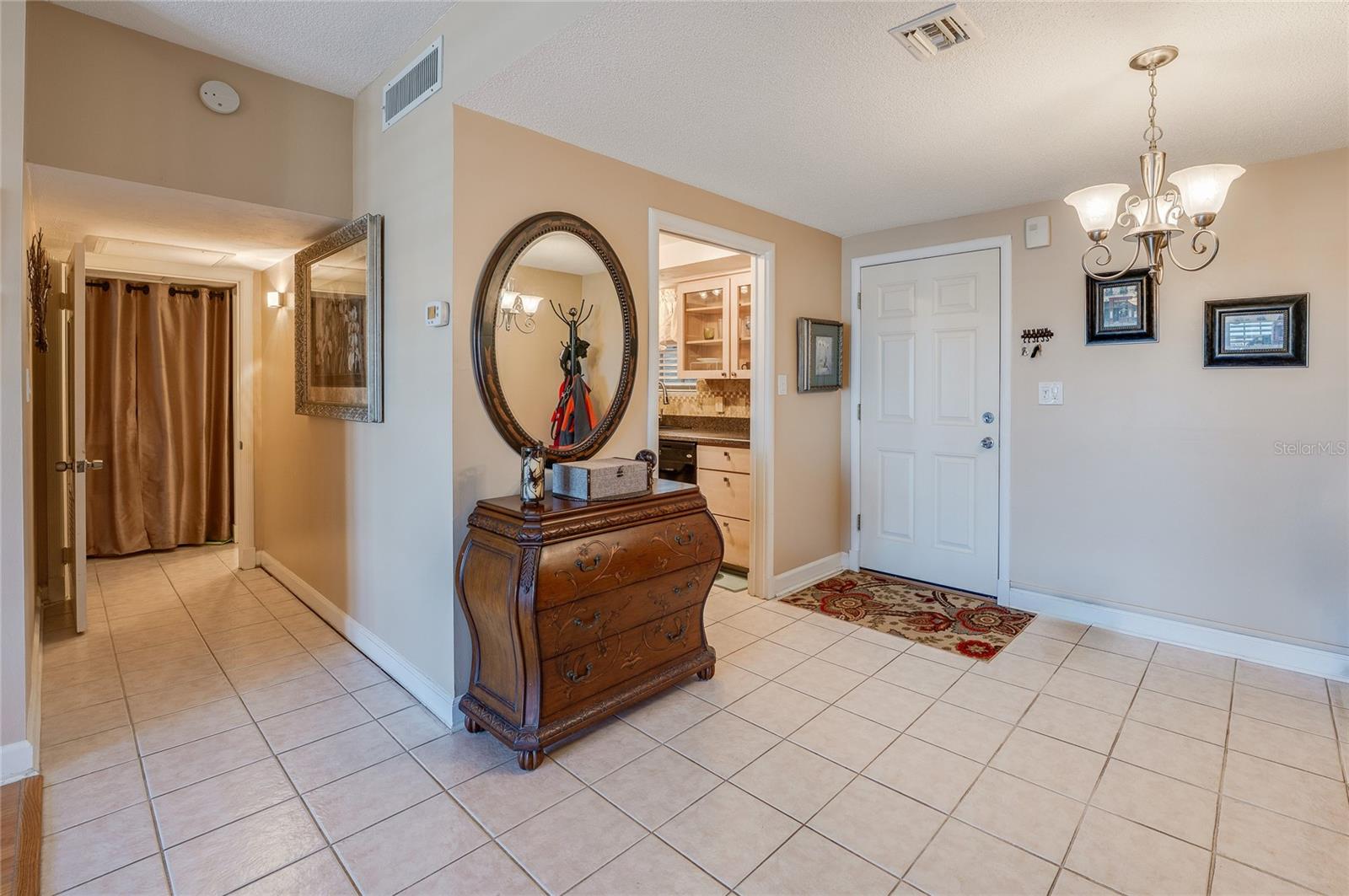 Image 10 of 29 For 404 Beach Street 503