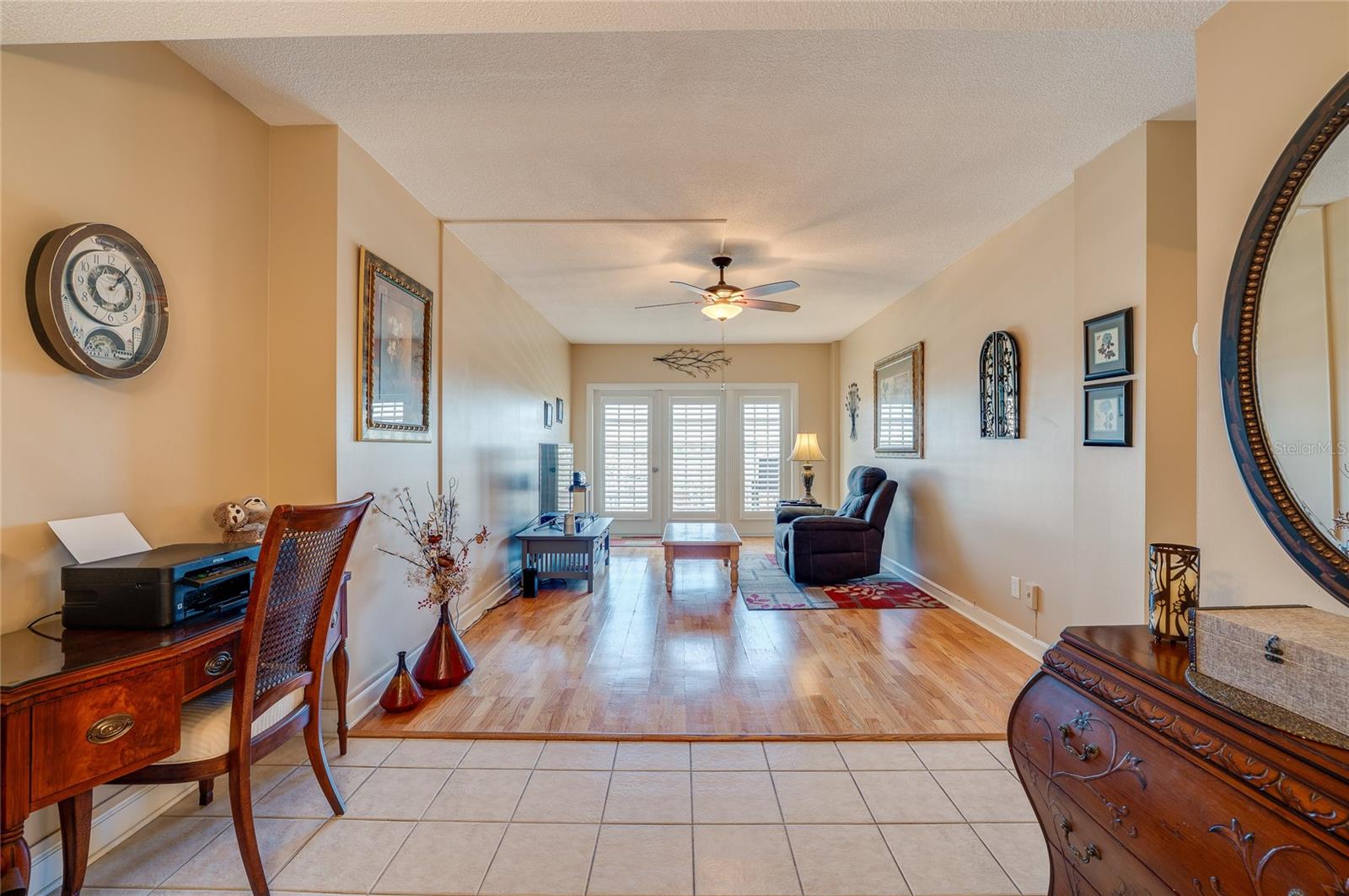 Image 11 of 29 For 404 Beach Street 503