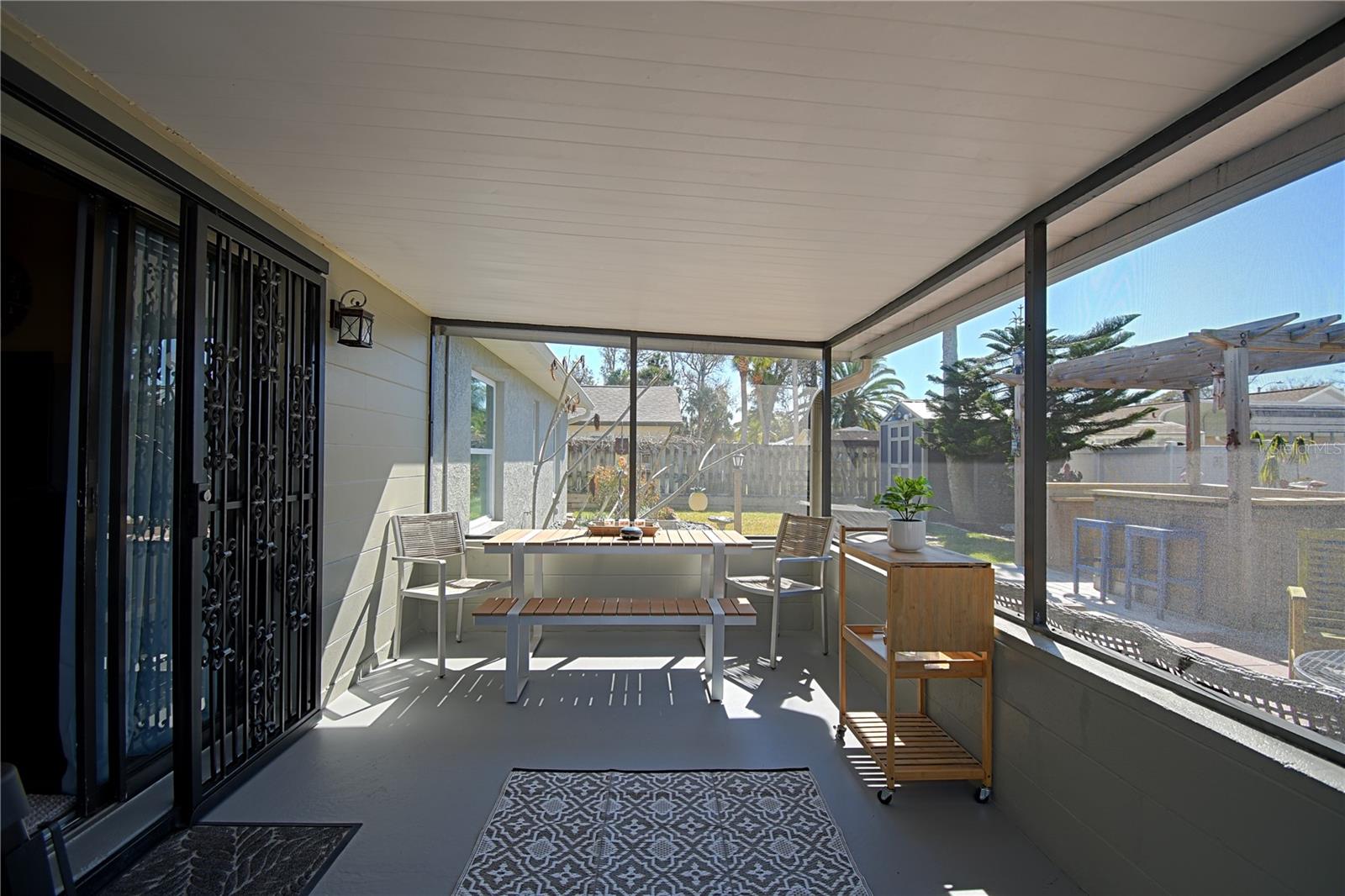 Image 29 of 39 For 1228 Mardrake Road