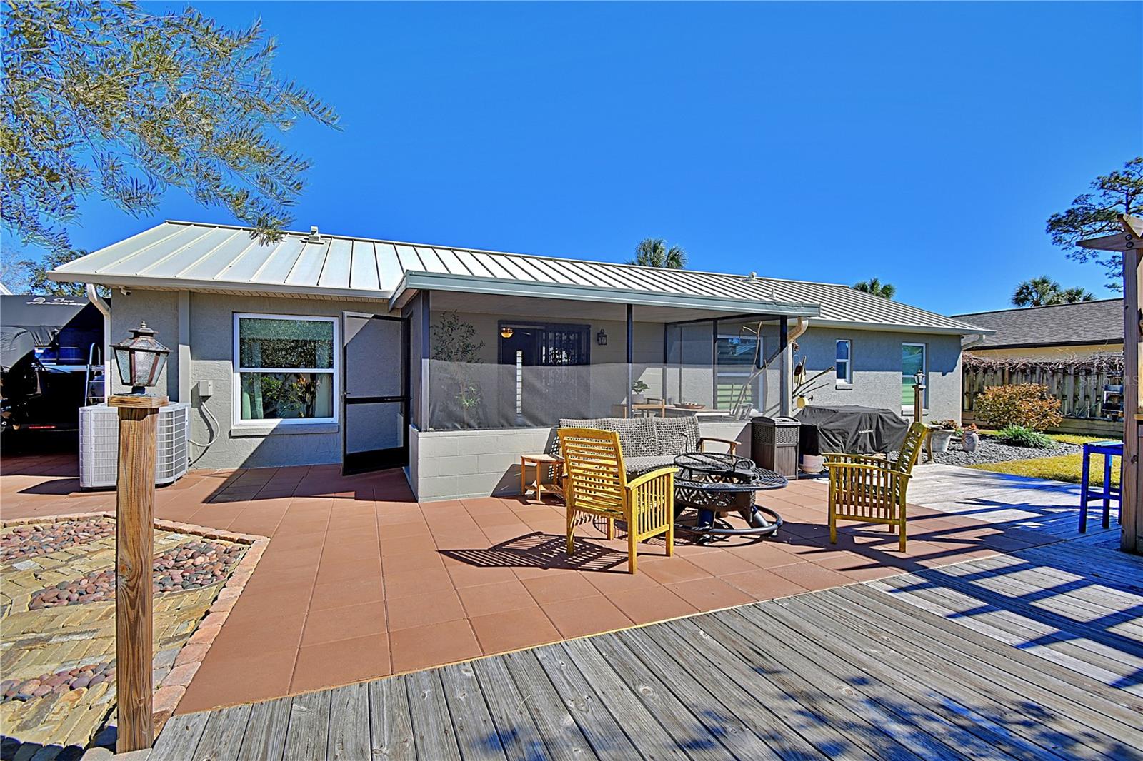 Image 33 of 39 For 1228 Mardrake Road