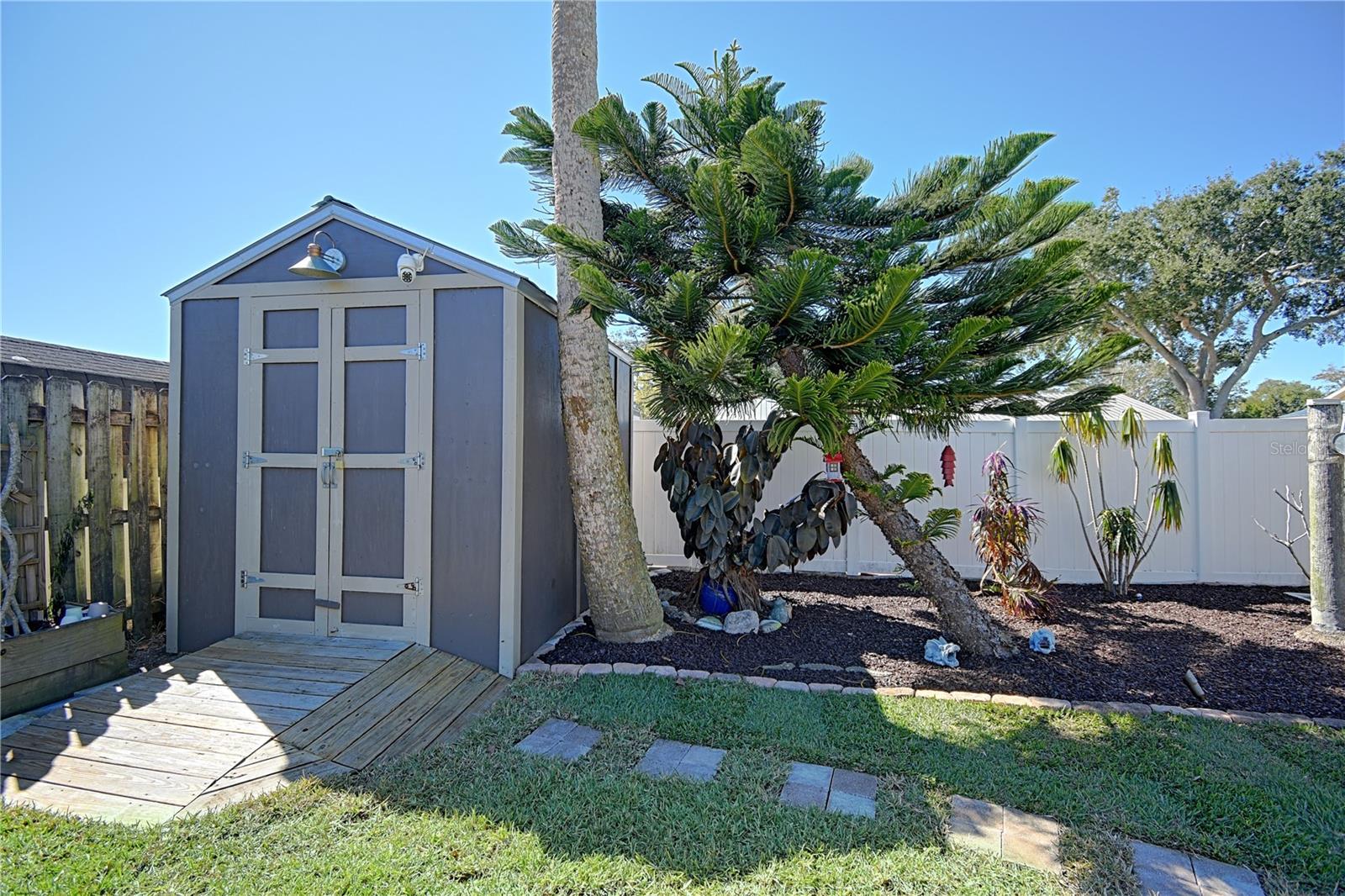 Image 36 of 39 For 1228 Mardrake Road