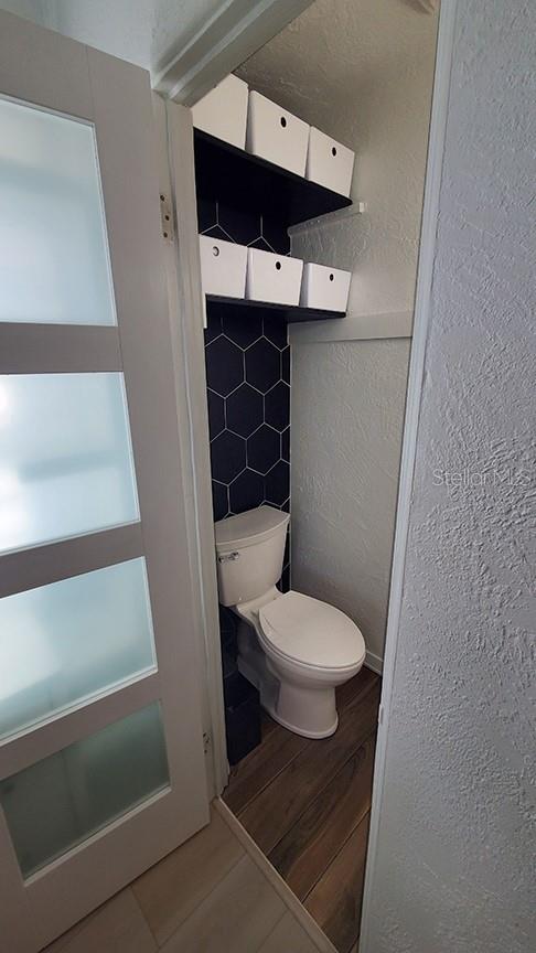 Image 13 of 25 For 212 Bonner Avenue