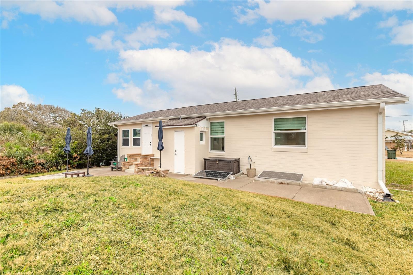 Image 18 of 25 For 212 Bonner Avenue