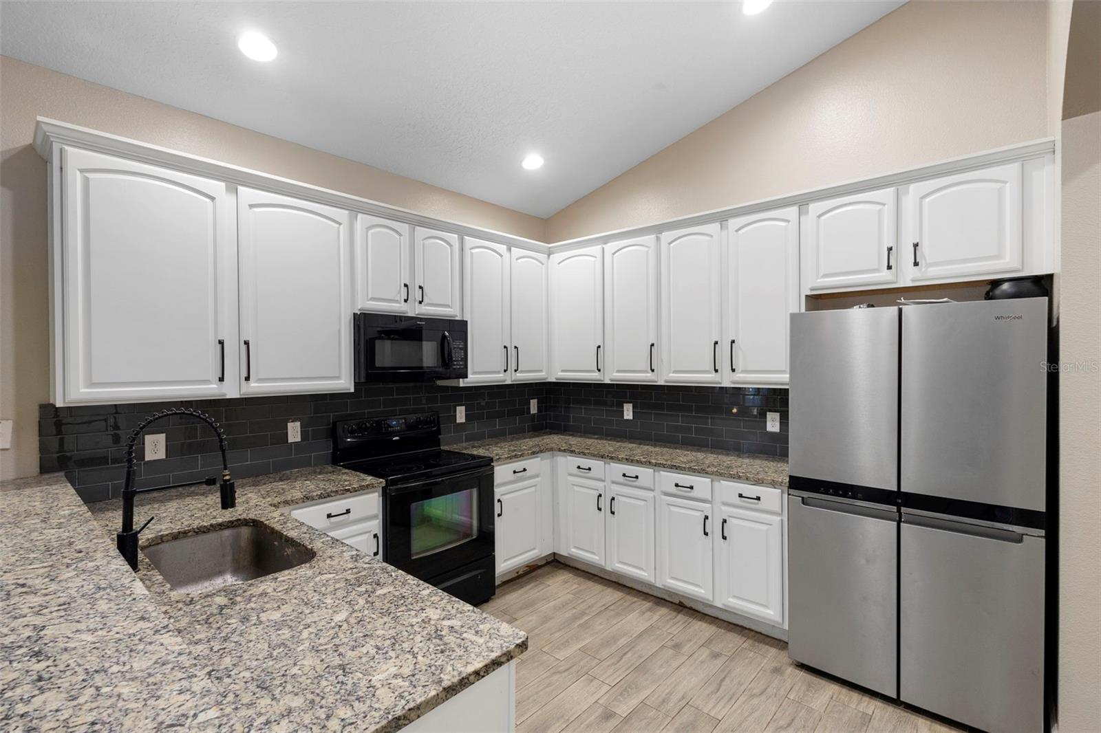 Image 10 of 42 For 322 Secretariat Court