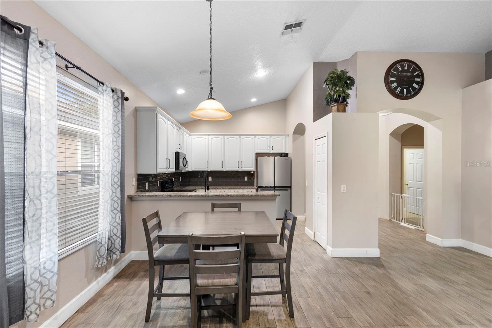 Image 13 of 42 For 322 Secretariat Court