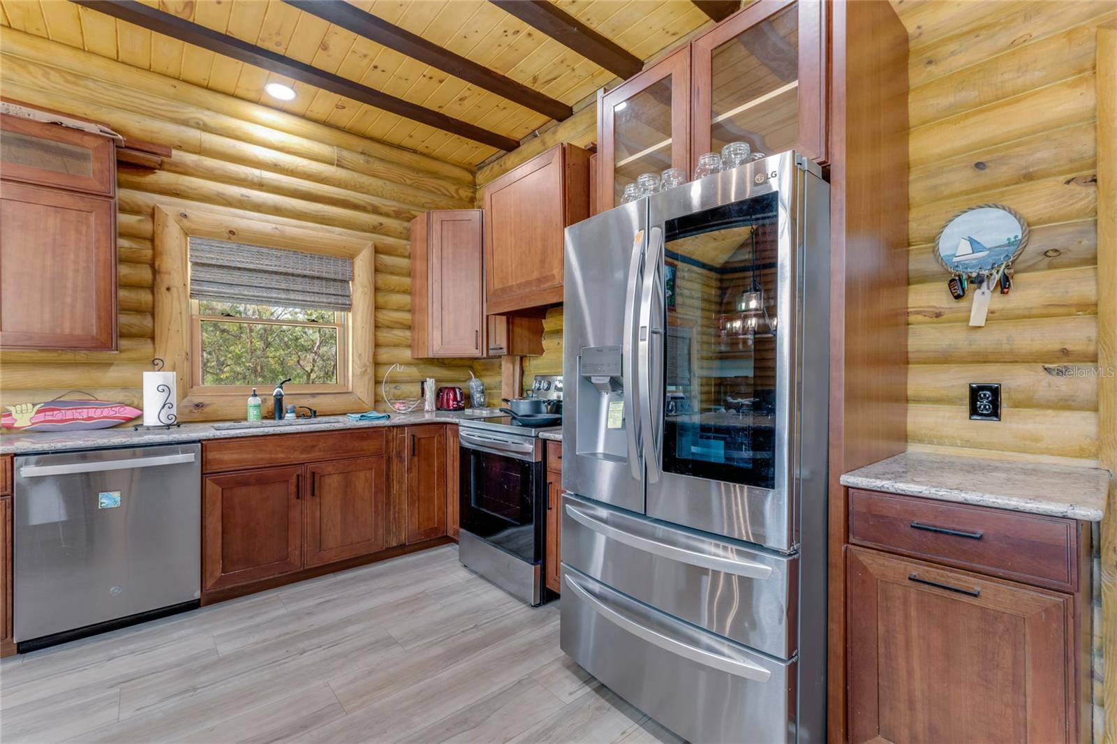 Image 19 of 38 For 1100 Tallacoe Trail