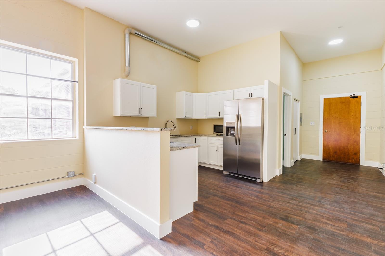 Image 5 of 7 For 306 Wisconsin Avenue 208