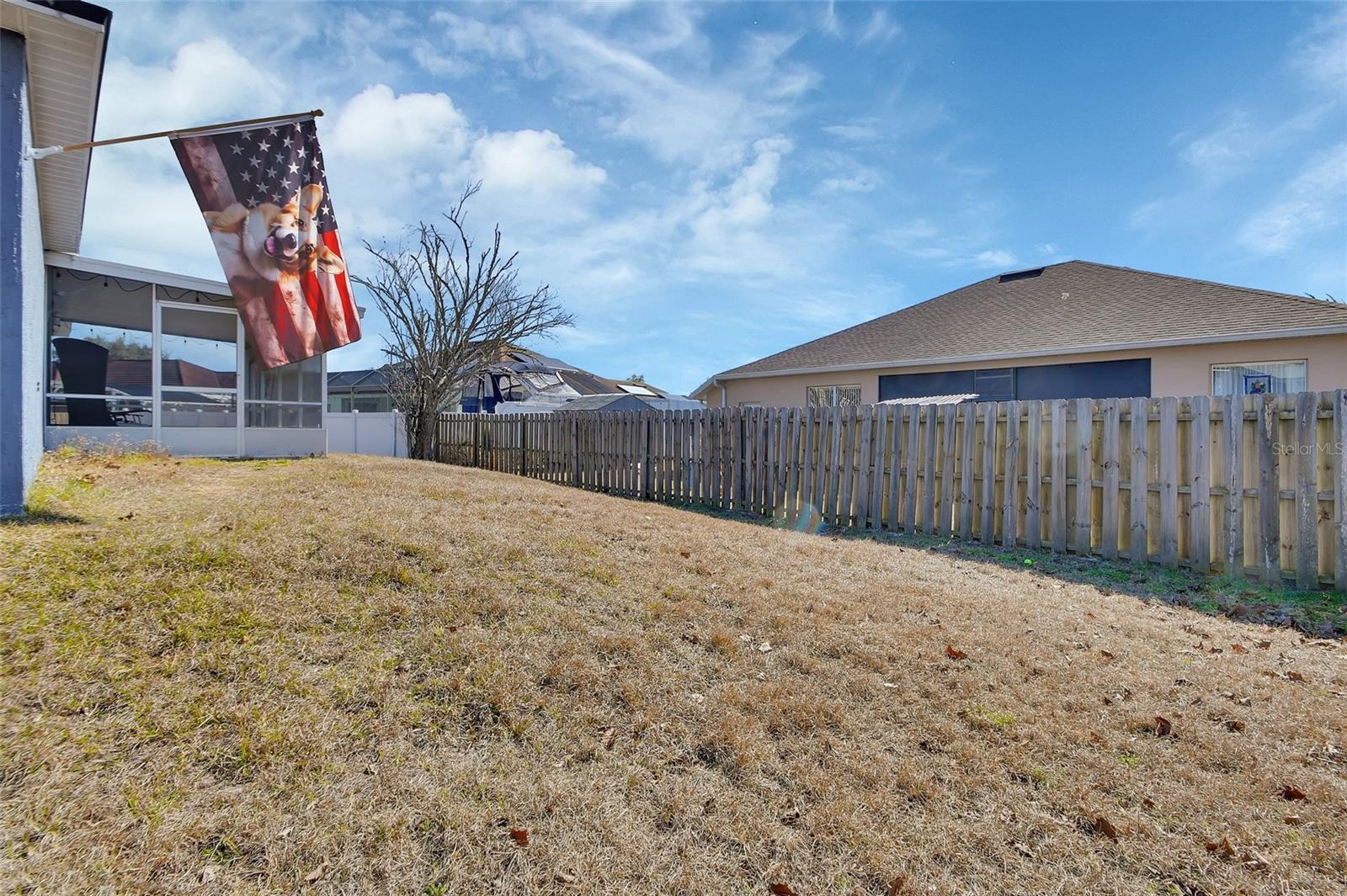 Image 25 of 36 For 828 White Birch Court