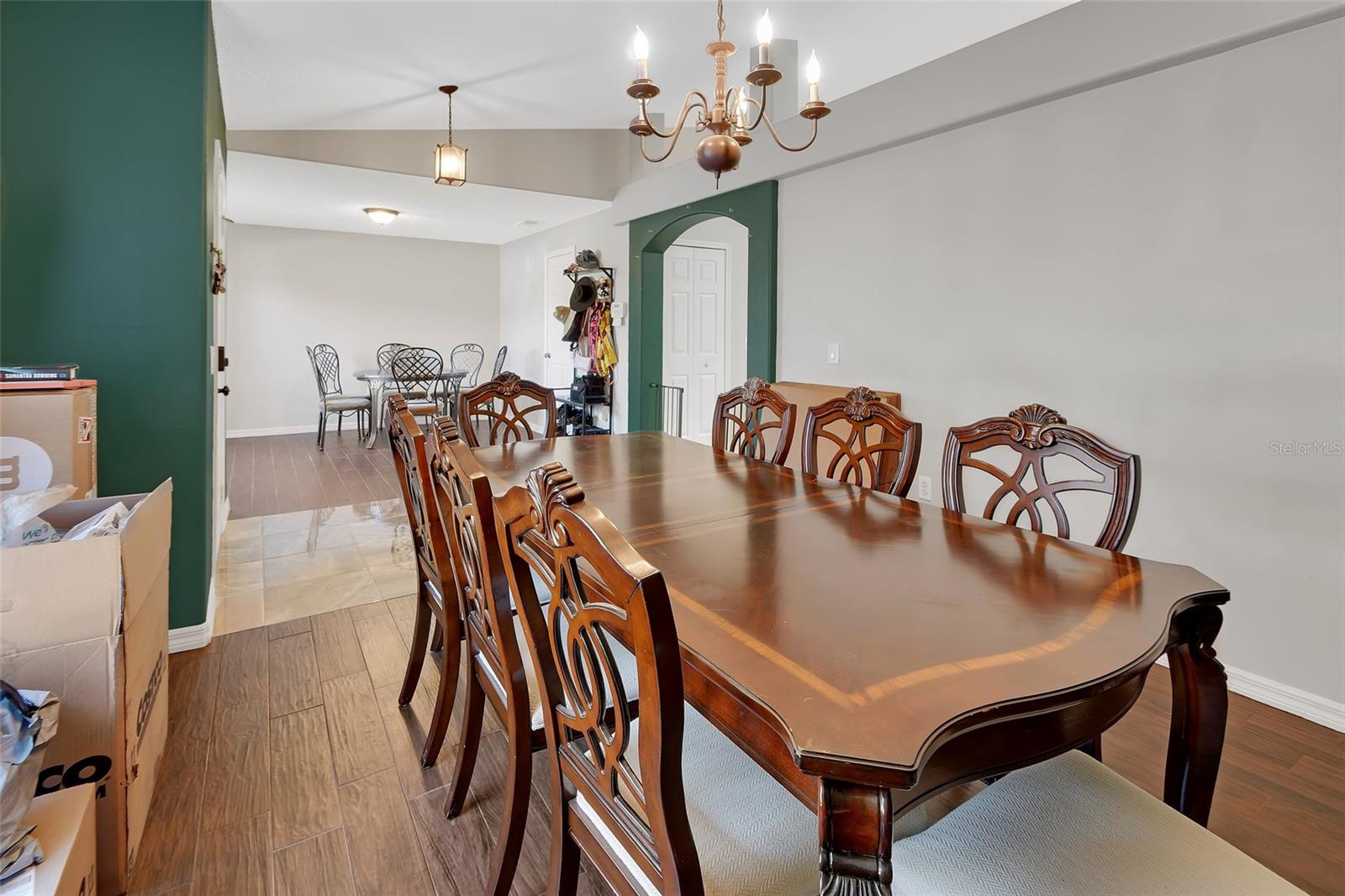 Image 5 of 36 For 828 White Birch Court