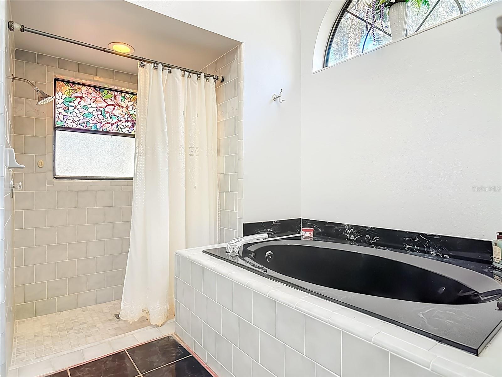 Listing photo id 22 for 1415 Stone Trail