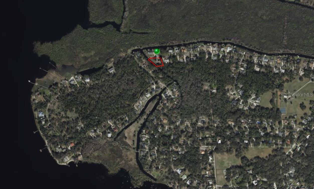 Listing photo id 53 for 1415 Stone Trail