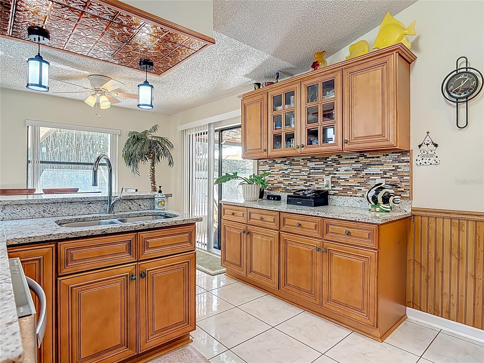 Listing photo id 6 for 1415 Stone Trail