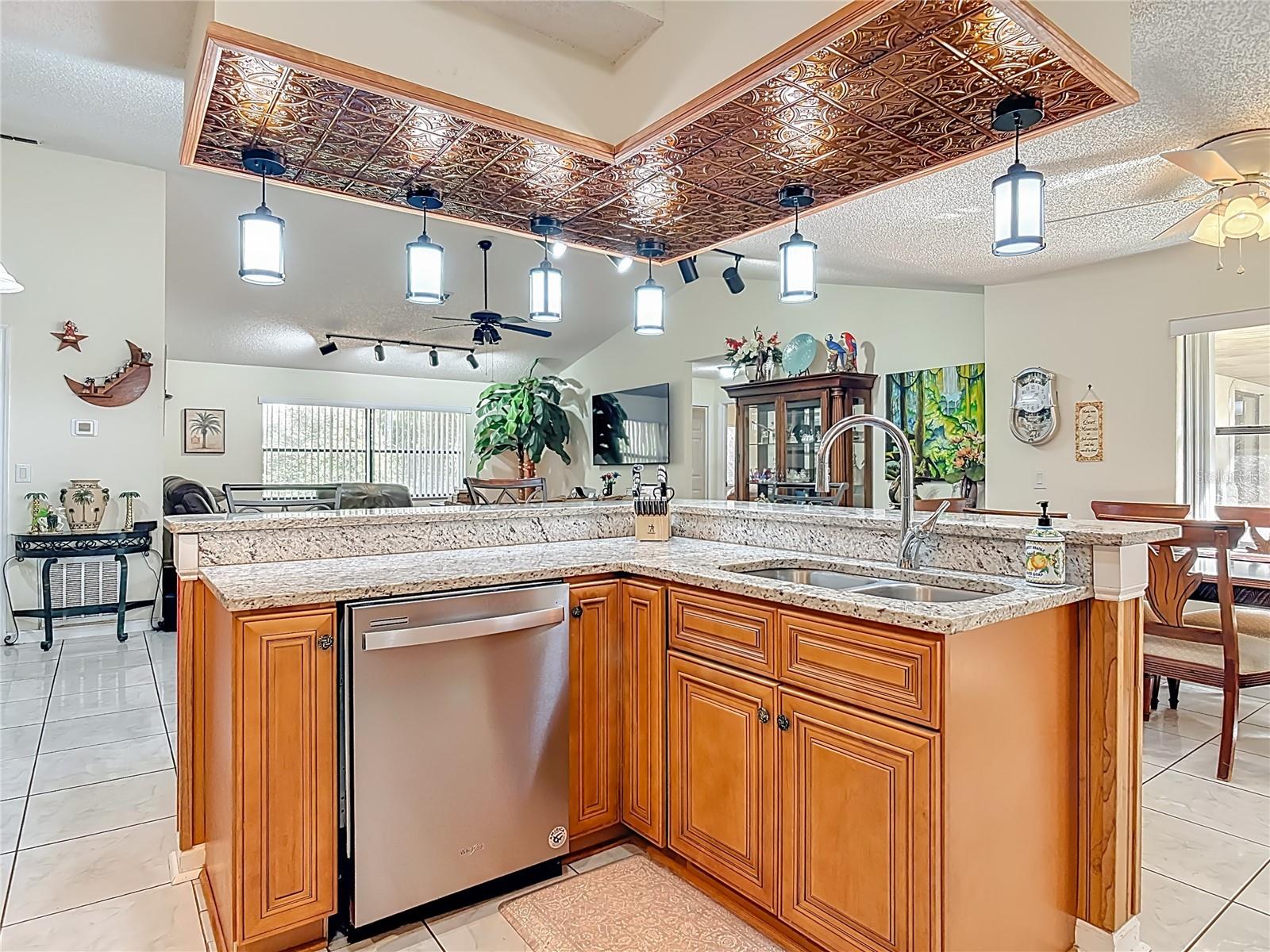 Listing photo id 7 for 1415 Stone Trail