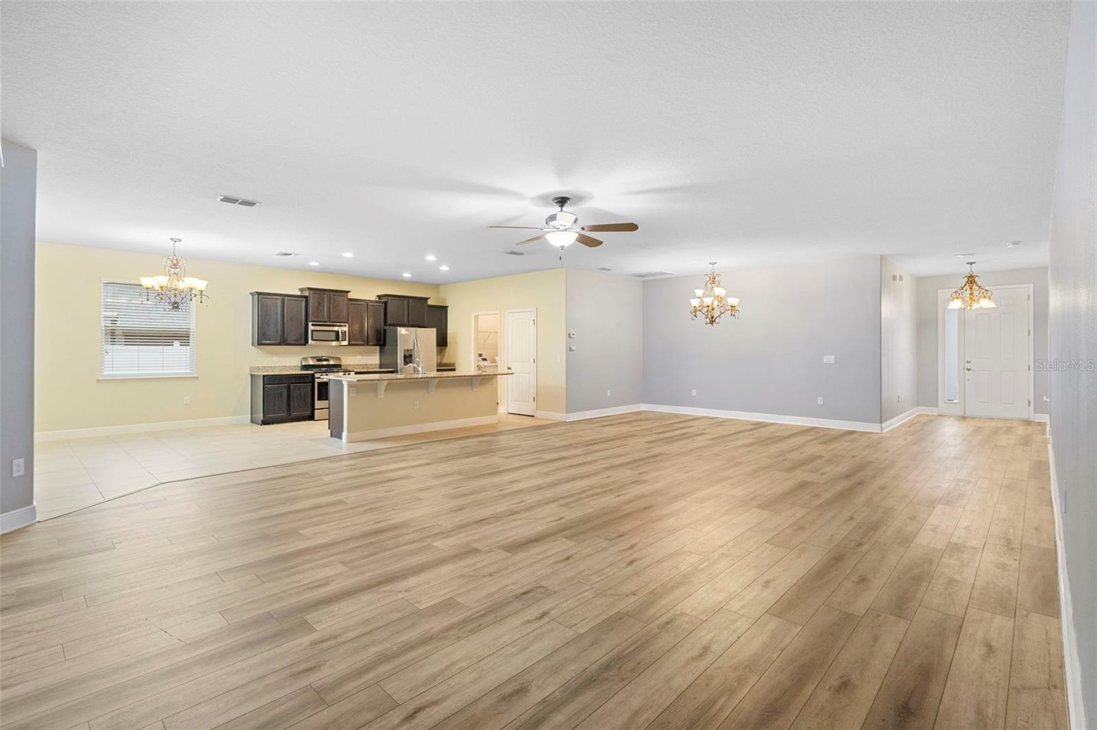 Image 10 of 31 For 1423 Alexington Avenue