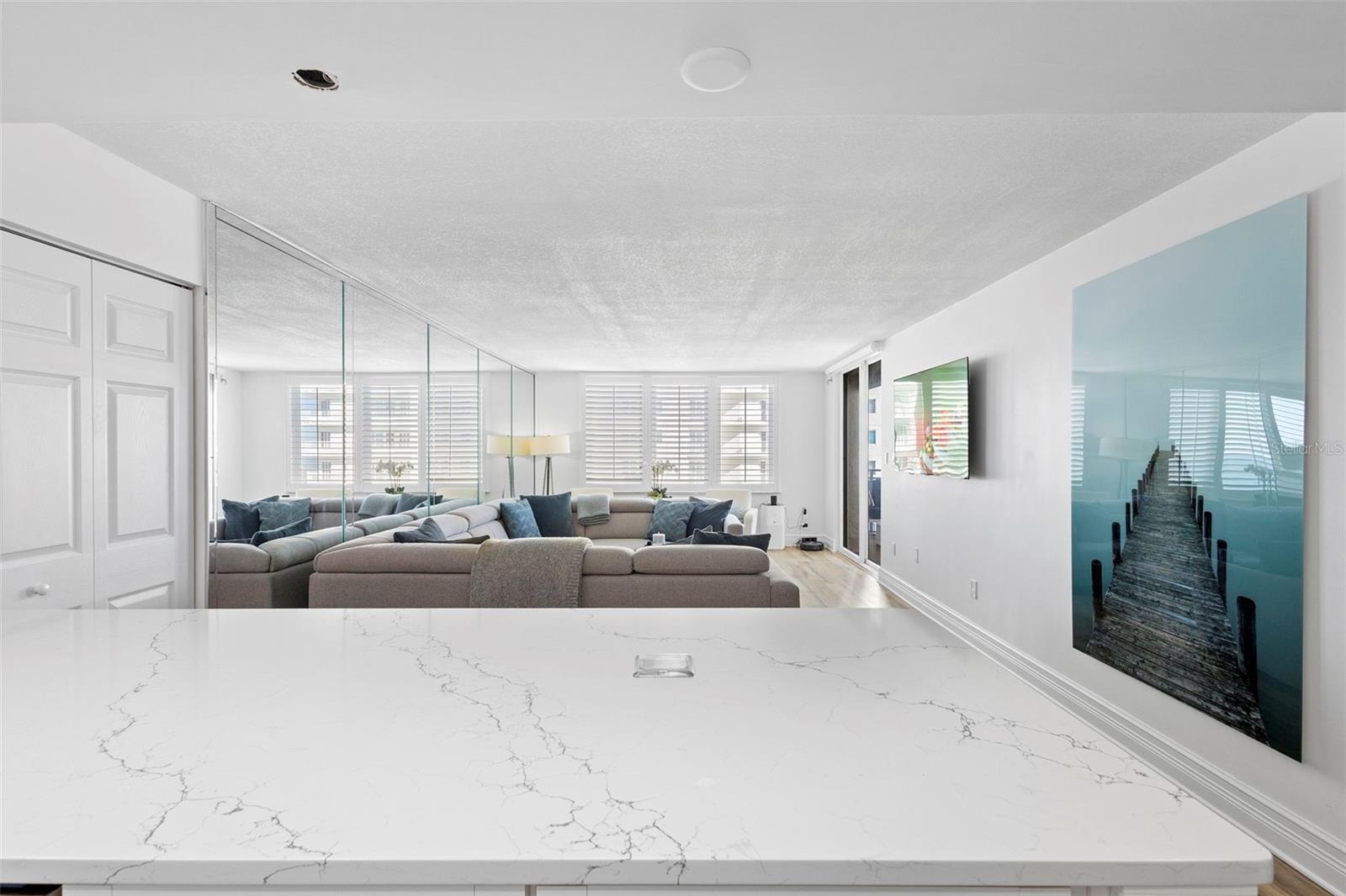 Image 10 of 36 For 2947 Atlantic Avenue 1505