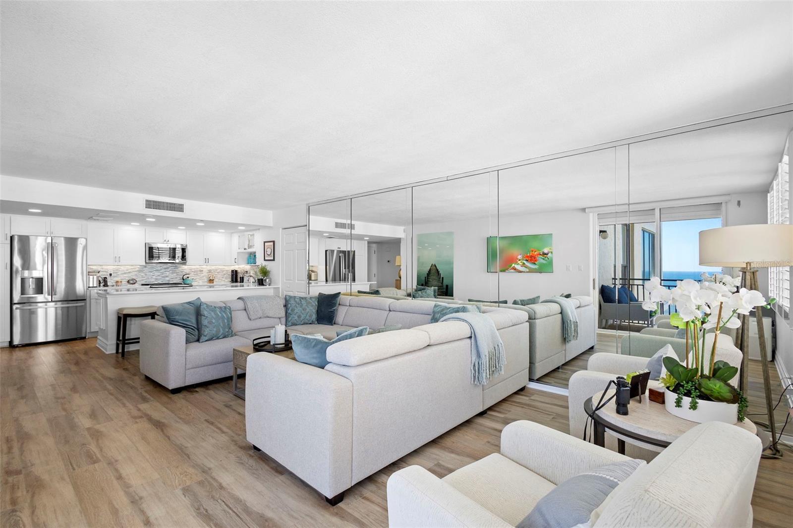 Image 11 of 36 For 2947 Atlantic Avenue 1505