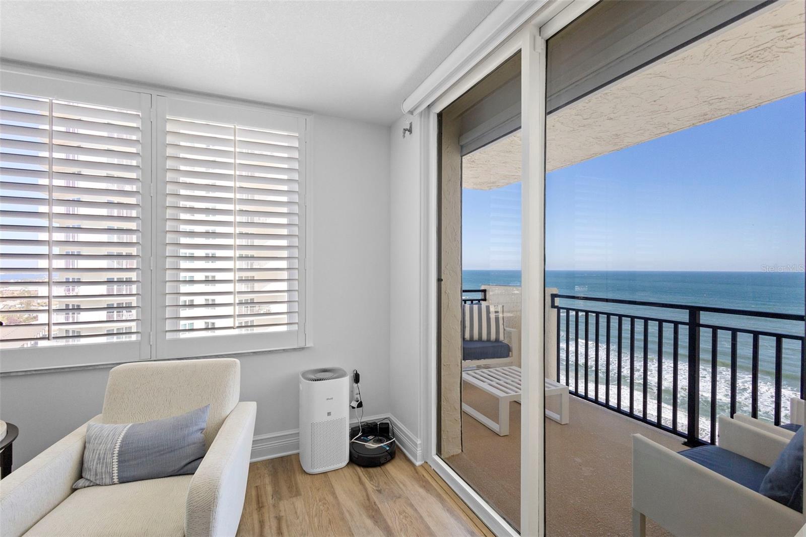 Image 20 of 36 For 2947 Atlantic Avenue 1505