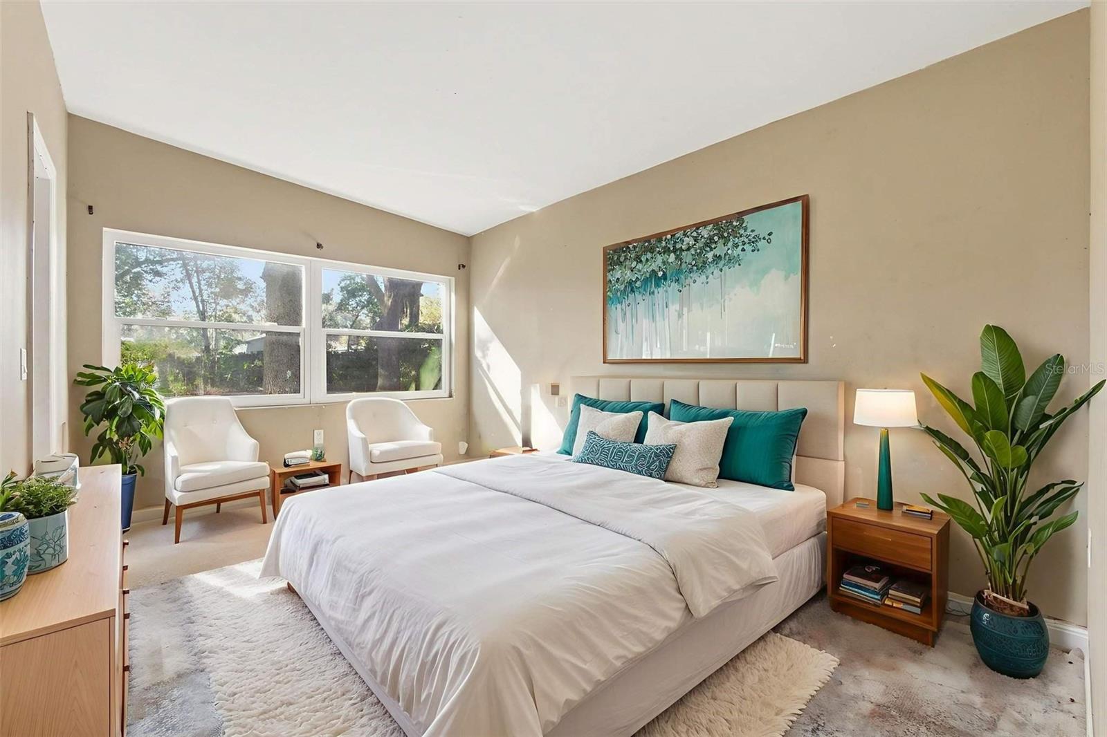 Image 23 of 39 For 762 Valencia Avenue