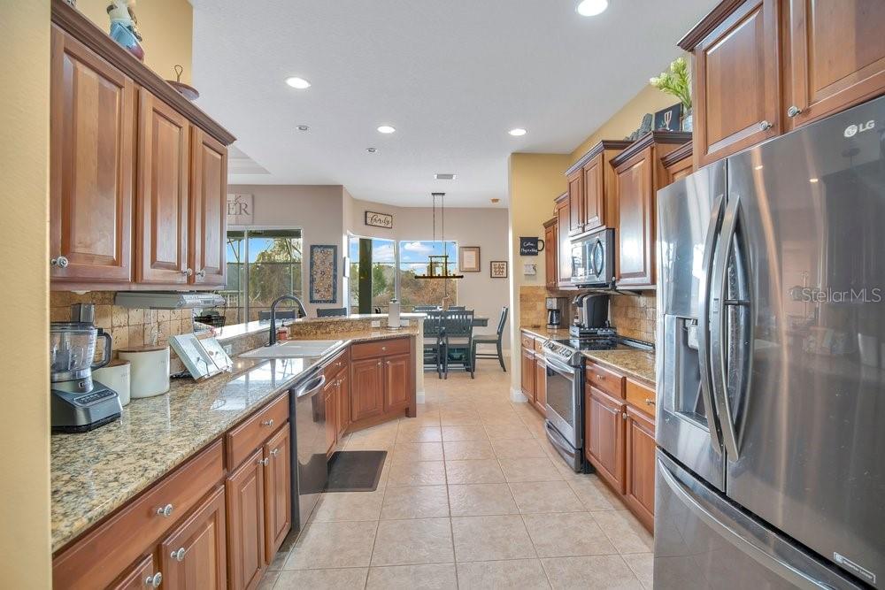 Image 11 of 40 For 353 Hammock Oak Circle