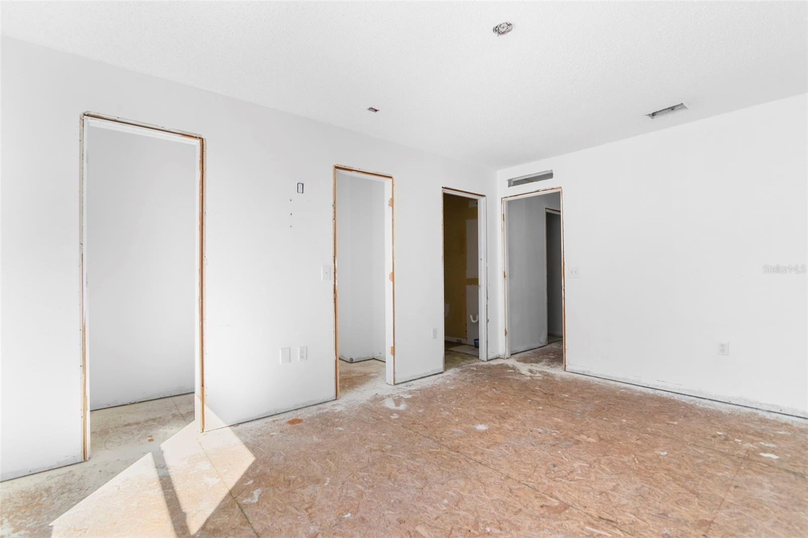 Image 13 of 37 For 22 Longfellow Drive