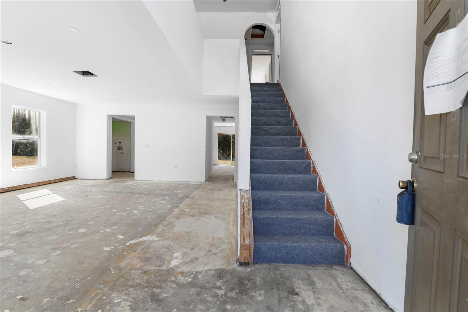 Image 23 of 37 For 22 Longfellow Drive