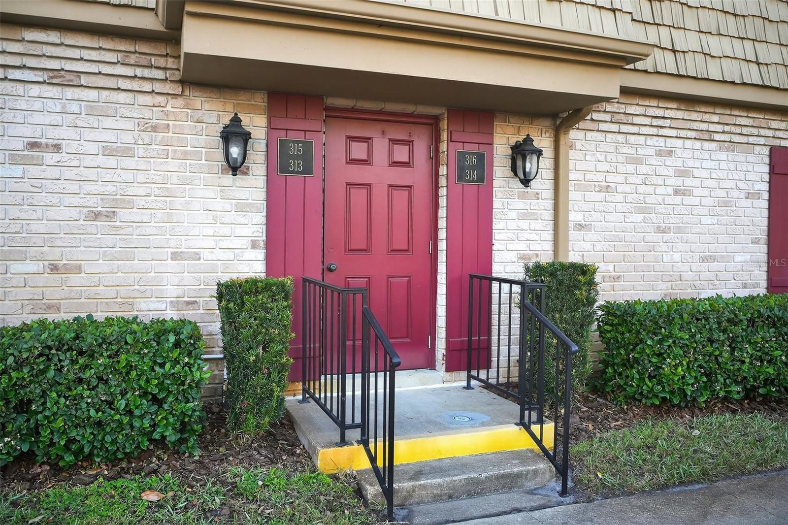 Image 33 of 45 For 200 Saint Andrews Boulevard 315