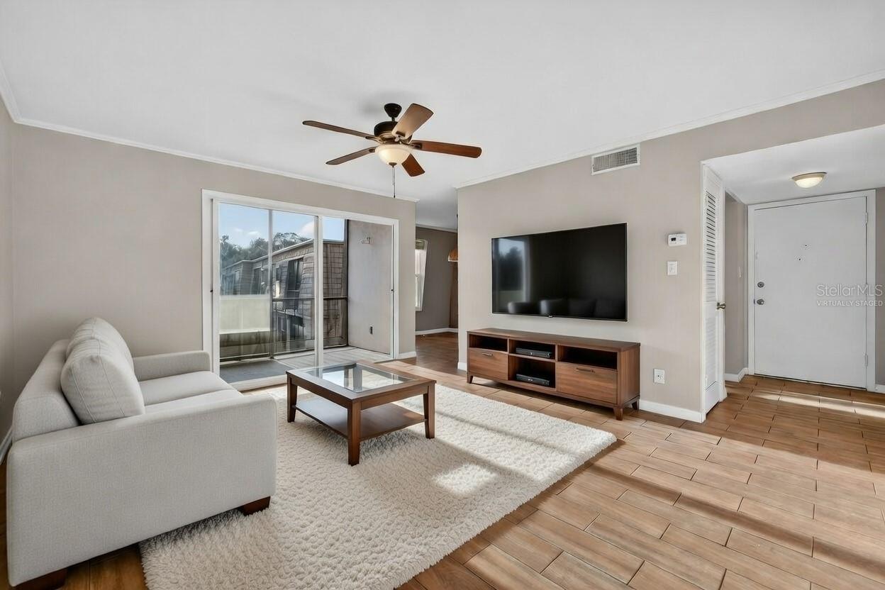 Image 4 of 45 For 200 Saint Andrews Boulevard 315