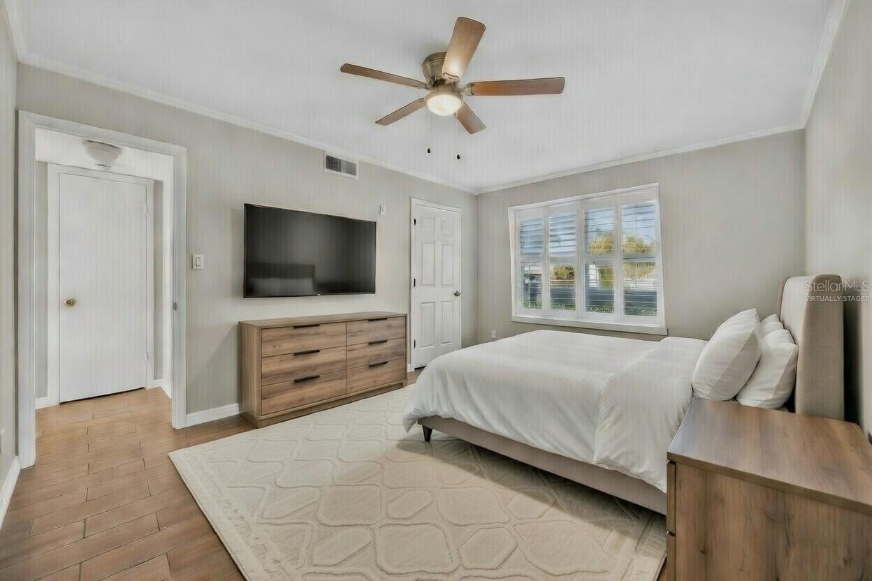 Image 5 of 45 For 200 Saint Andrews Boulevard 315