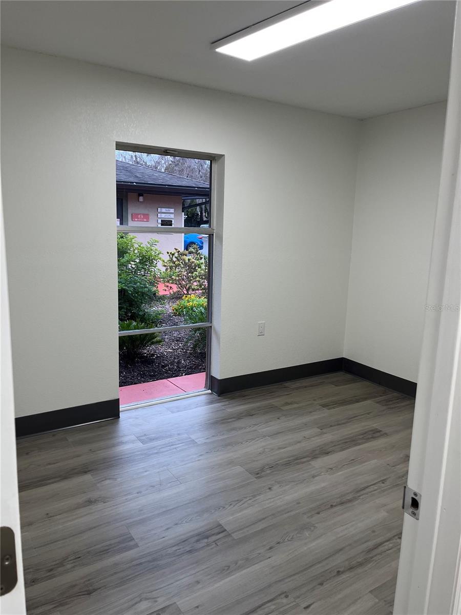 Image 17 of 26 For 125 W Plymouth Ave, Suite 125c