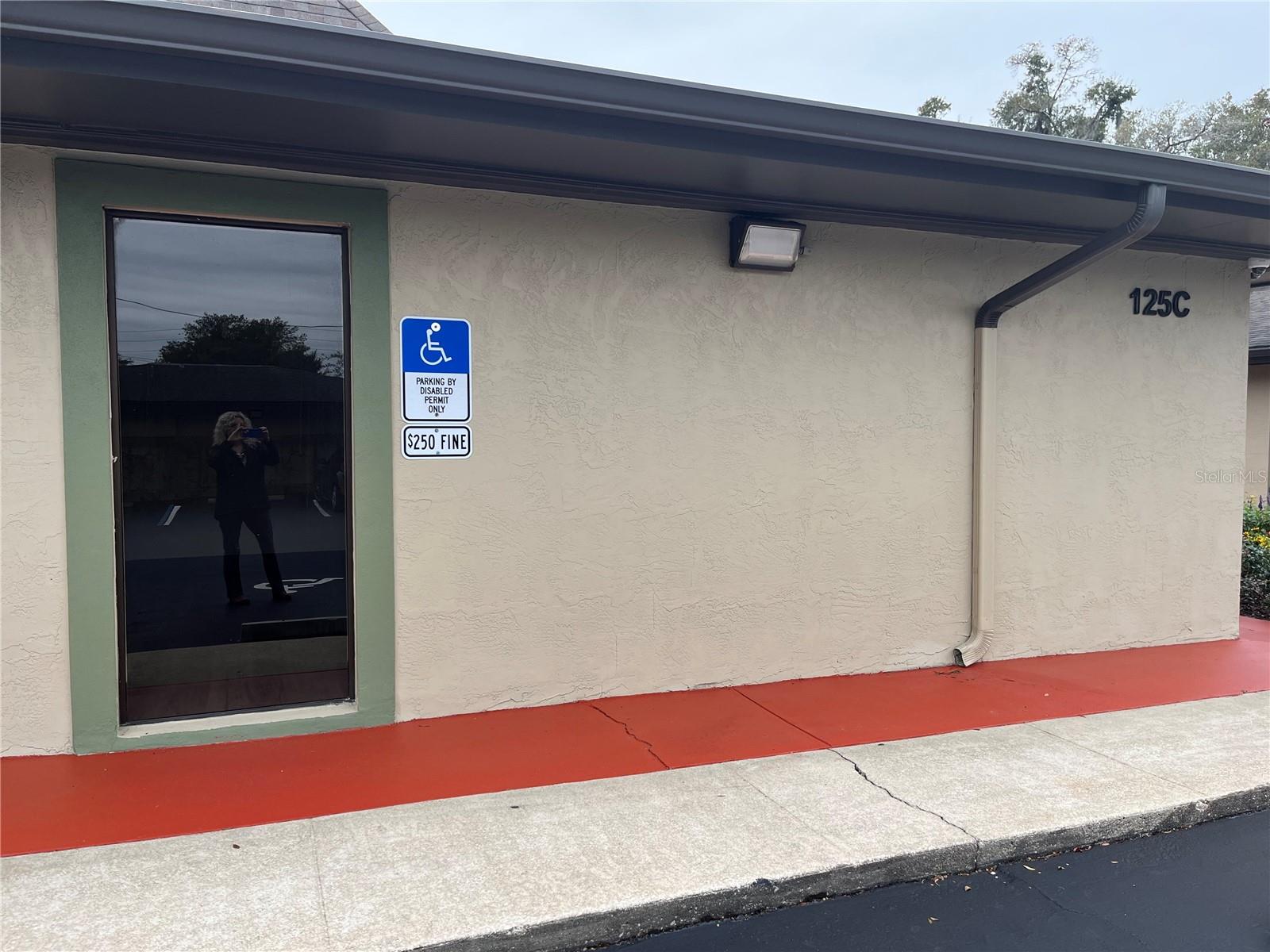 Image 4 of 26 For 125 W Plymouth Ave, Suite 125c