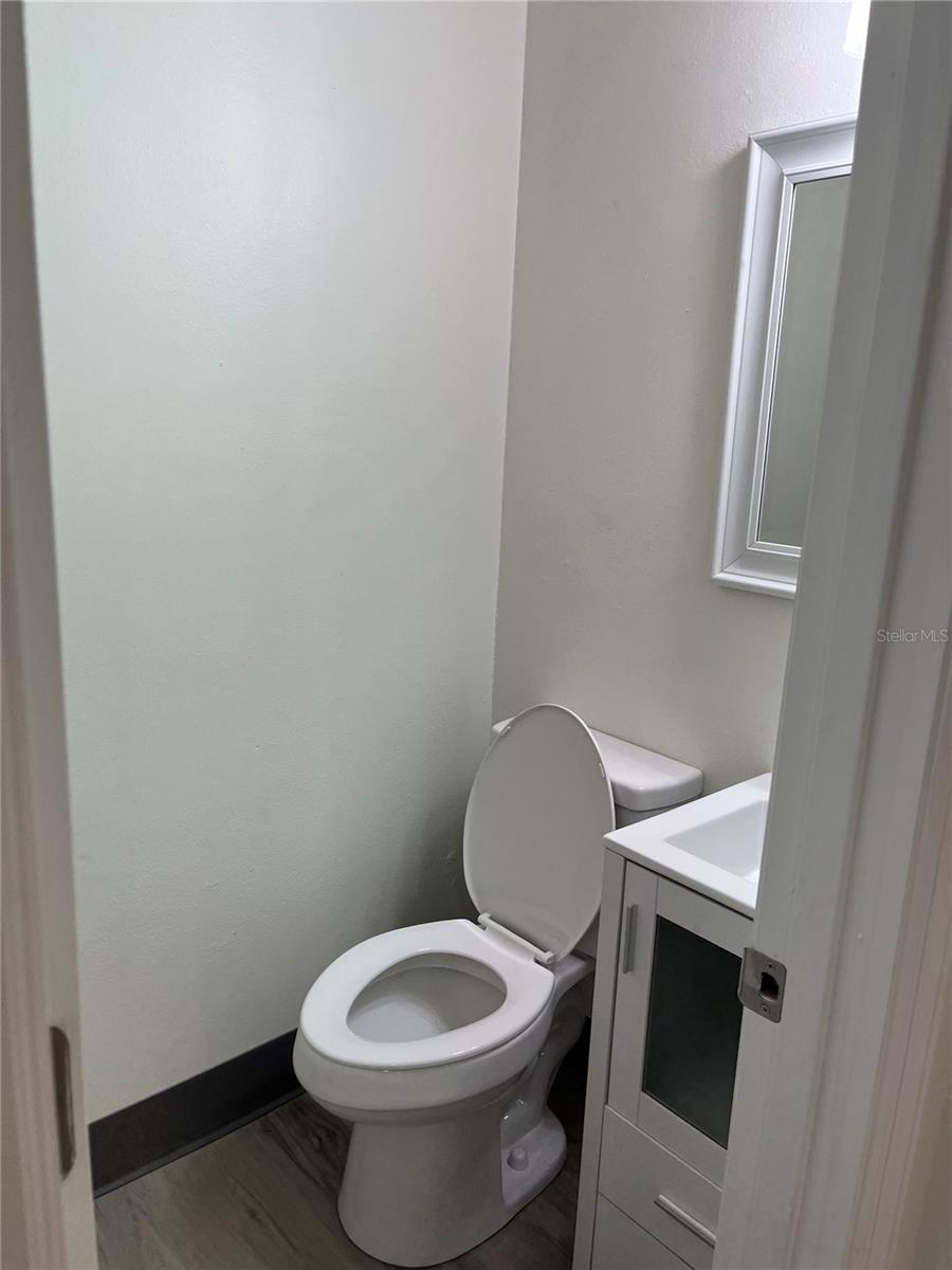 Image 8 of 26 For 125 W Plymouth Ave, Suite 125c