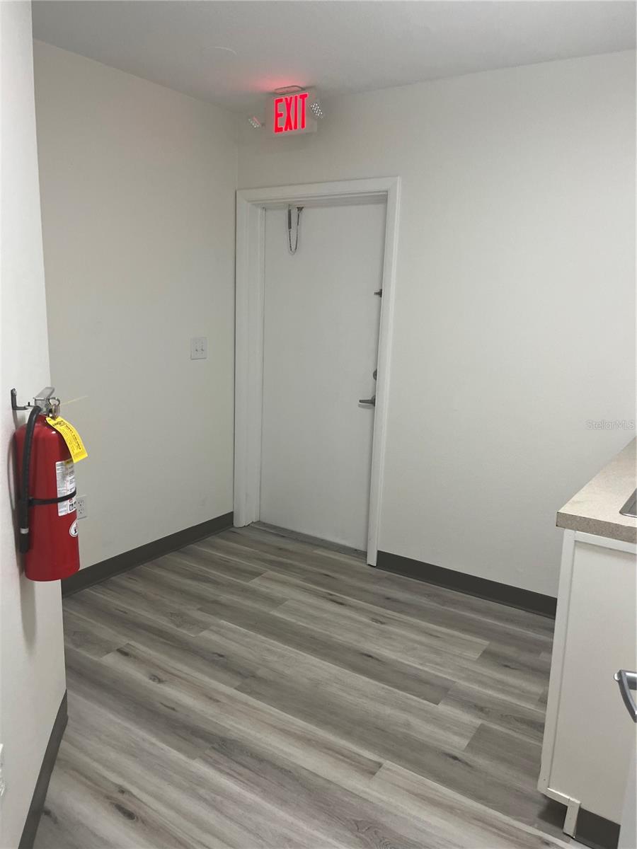 Image 17 of 20 For 125 W Plymouth Ave, Ste. 121 Road 121