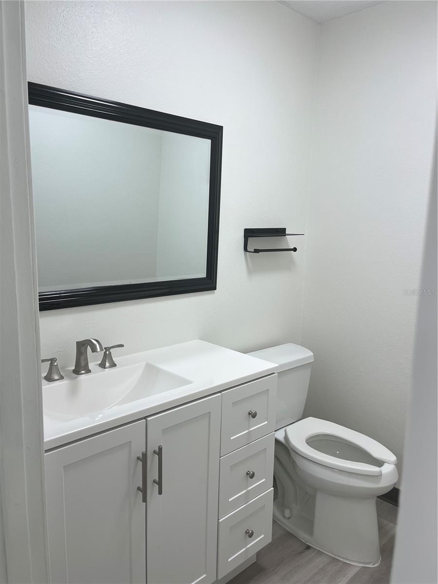 Image 7 of 20 For 125 W Plymouth Ave, Ste. 121 Road 121