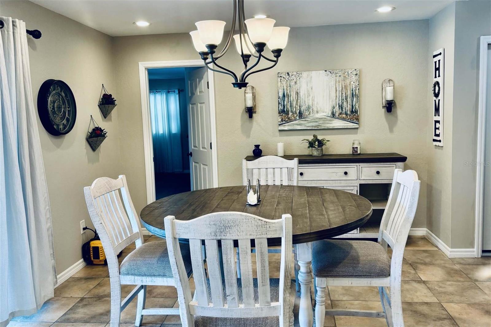 Image 14 of 29 For 785 Briarcliff Drive