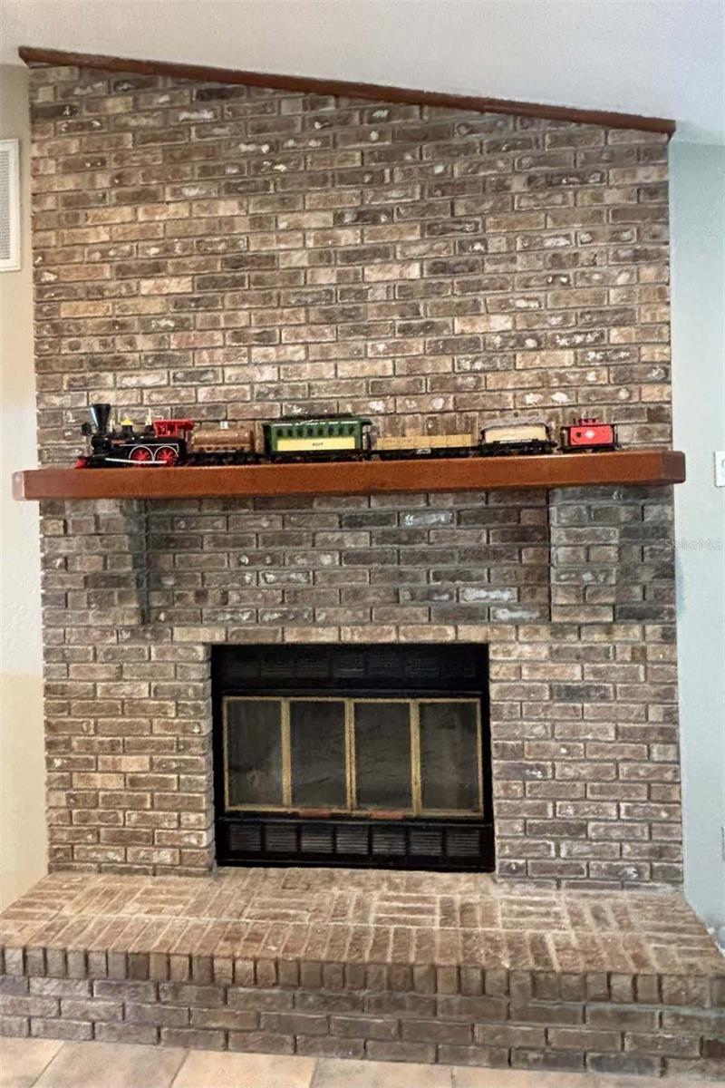 Image 8 of 29 For 785 Briarcliff Drive