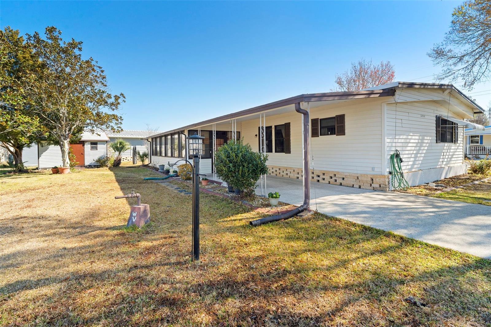 Listing photo id 1 for 232 Meadow Lark Drive