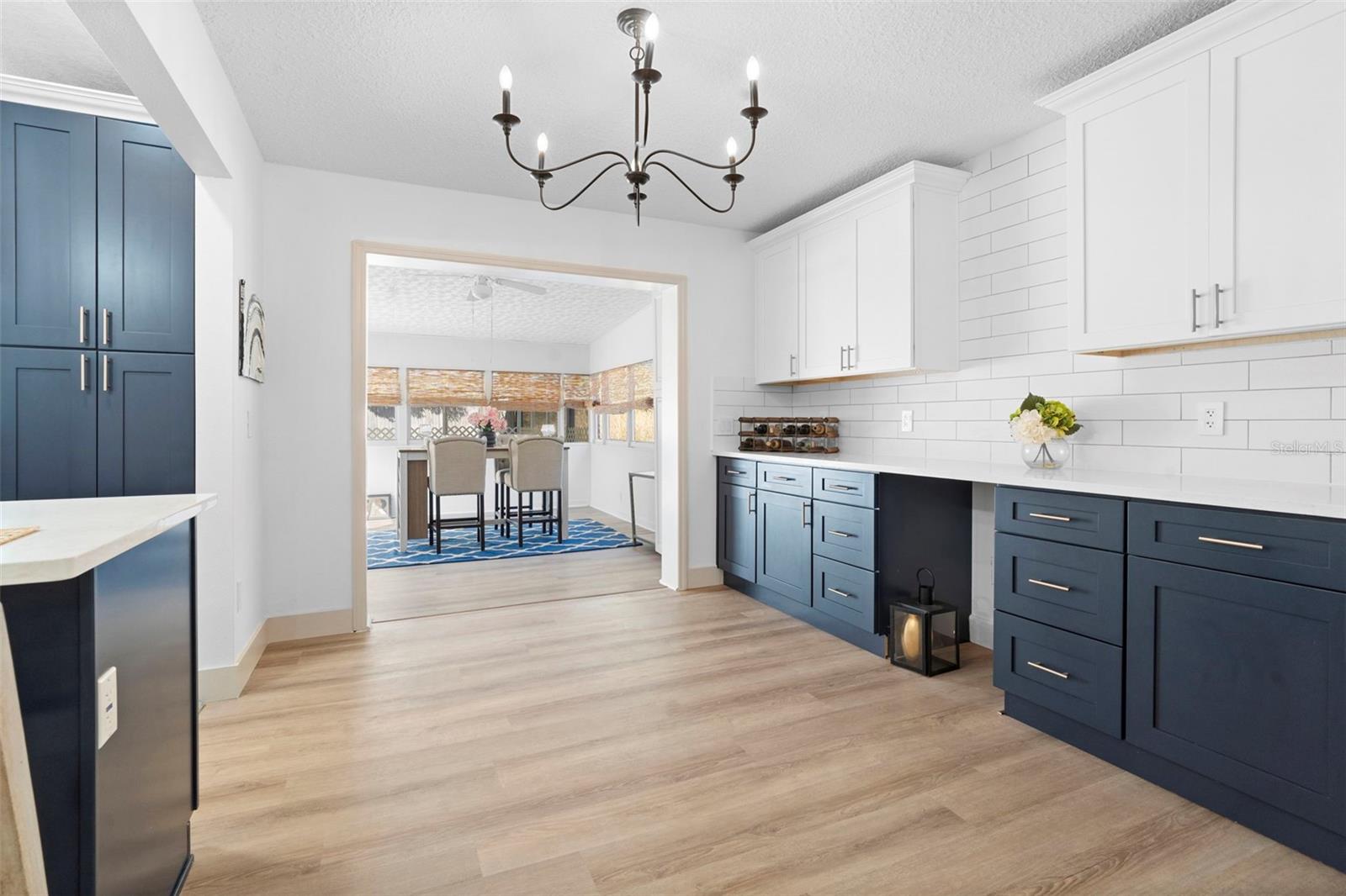 Image 11 of 49 For 1049 New York Avenue