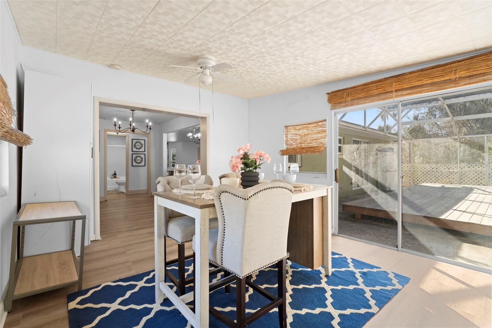 Image 15 of 49 For 1049 New York Avenue